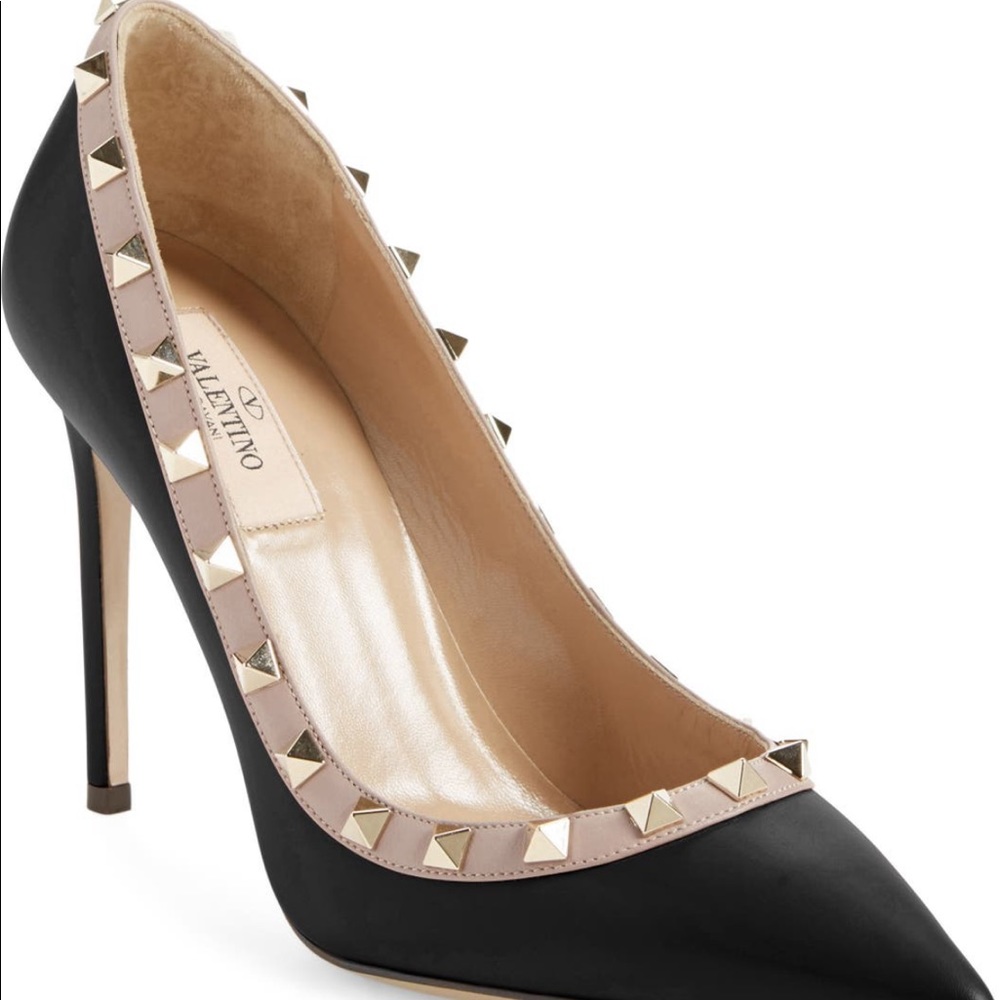 Valentino Rockstud Pointed Toe Pump